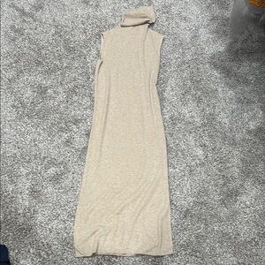 Sleeveless Cream Maxi Dress